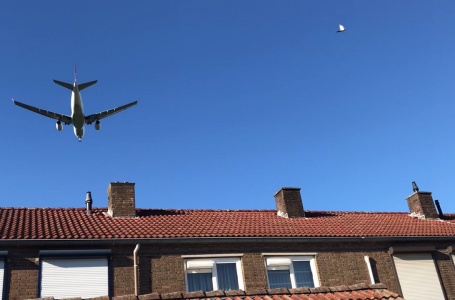Raad vraagt Limburgs Parlement om aandacht voor vlieghinder