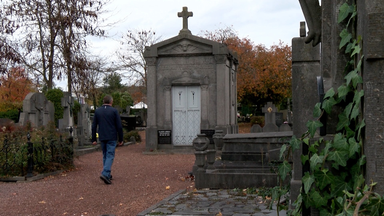 Op zoek naar de geschiedenis van de Meerssense begraafplaats