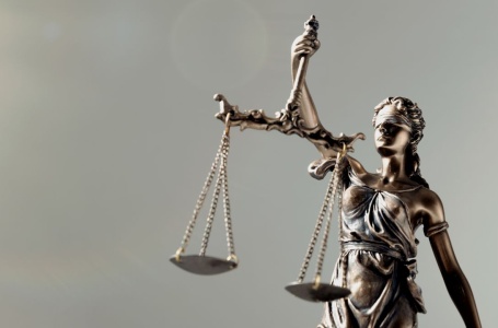 Justitie eist drie jaar cel tegen van verkrachting verdachte Meerssenaar