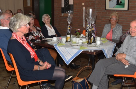 Feest en huldiging jubilarissen bejaardenvereniging st Martinus Geulle